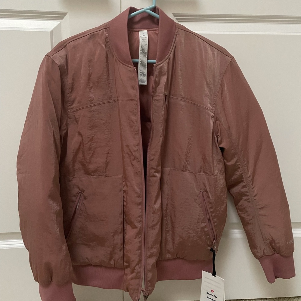Lululemon Roam Far Bomber jacket